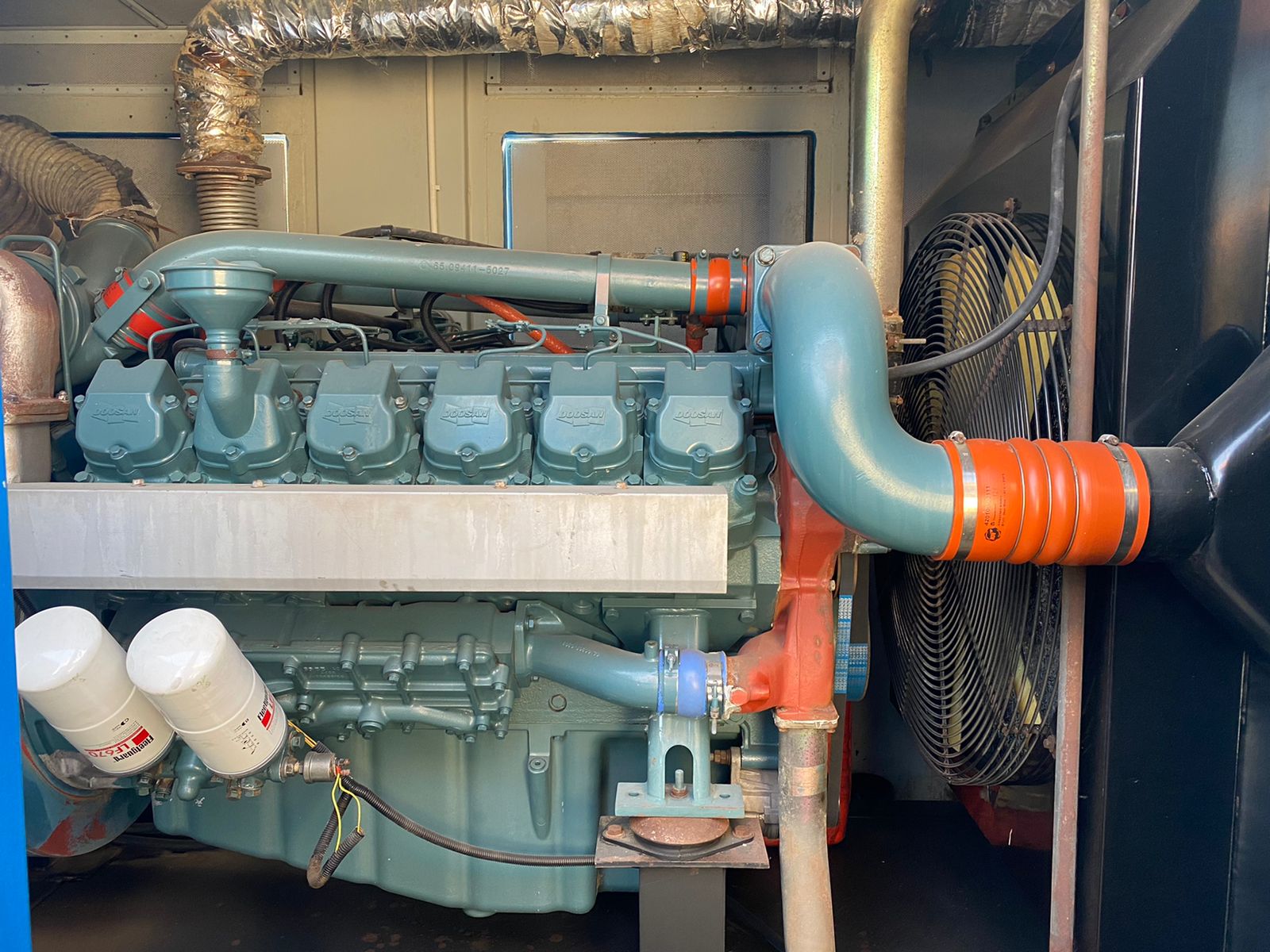 DAEWOO Doosan 700kva