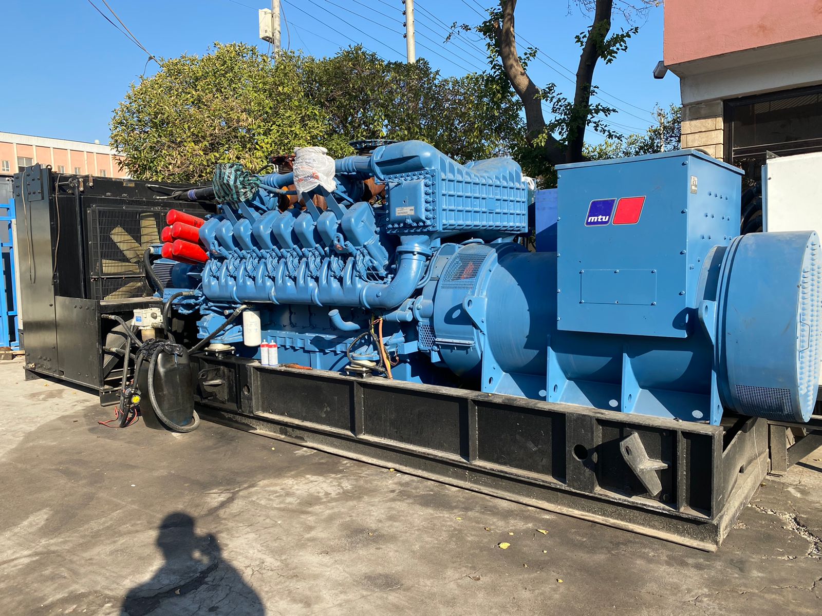MTU 2275 kva