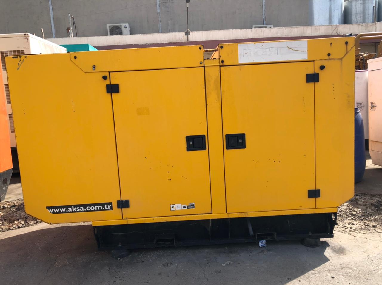 JOHN DEERE 40kva