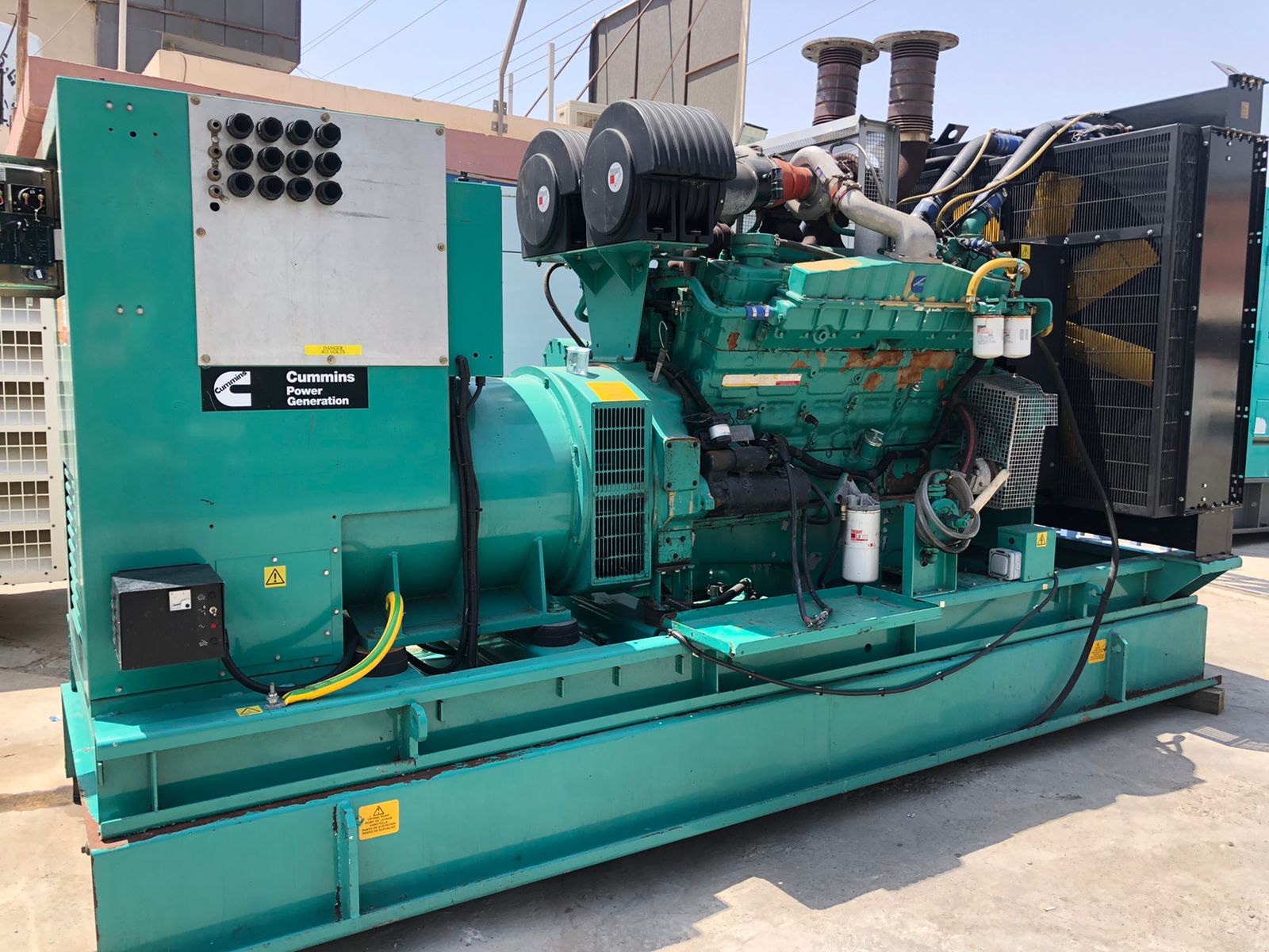 Cummins 750 kva