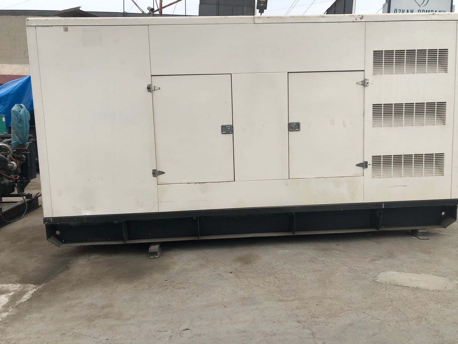 Perkins 2500/ 500 kva